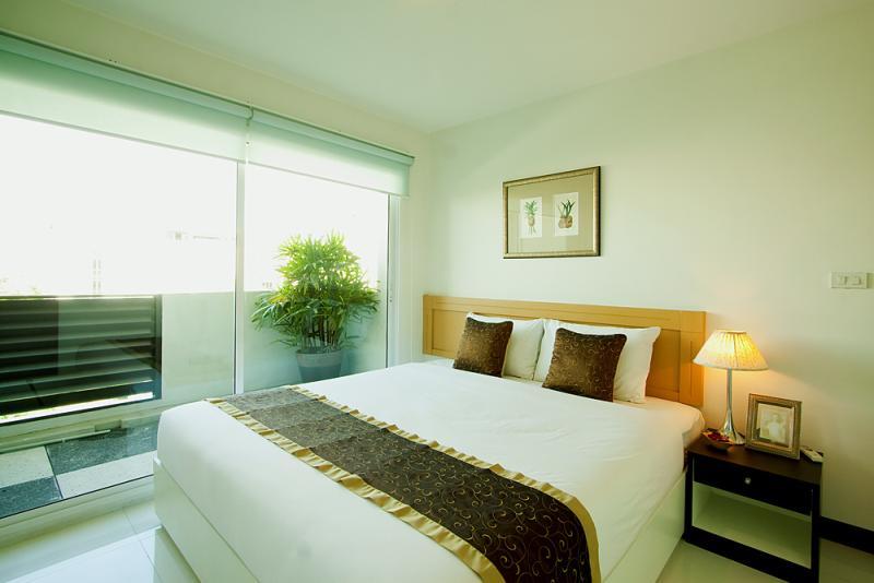 Laurel Suite Bangkok Kamer foto